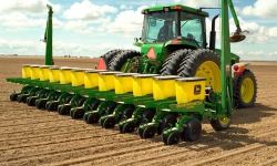"John Deere" блистала на Дне поля "Агробуд"