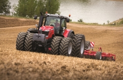 AGCO-RM приглашает на премьеру новых моделей техники в рамках «Агросалона 2018»