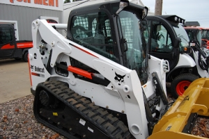 Гусеничный минипогрузчик Bobcat T650