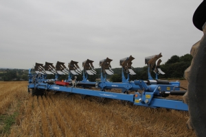 поворотные плуги LEMKEN 